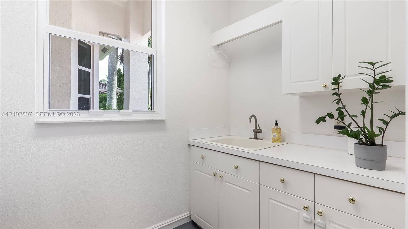 1378 Victoria Isle Drive, Weston, FL 33327 Photo 42