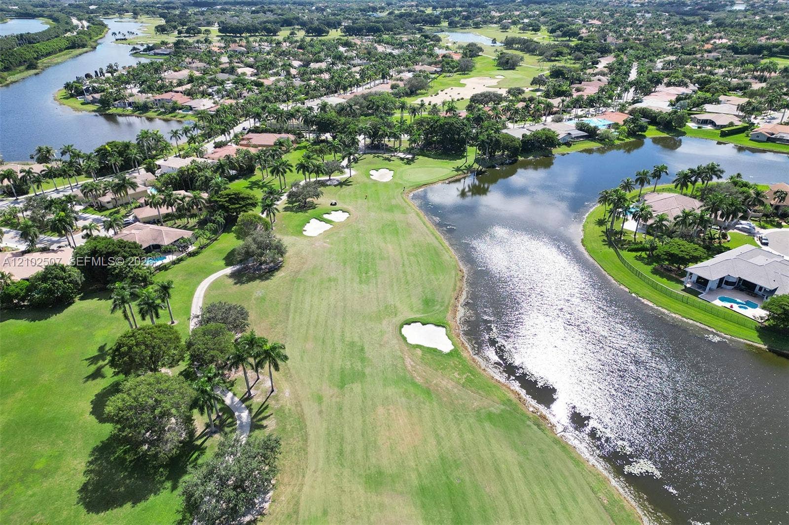 1378 Victoria Isle Drive, Weston, FL 33327 Weston Hills Country Club