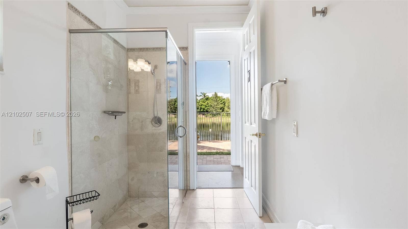 1378 Victoria Isle Drive, Weston, FL 33327 Photo 39