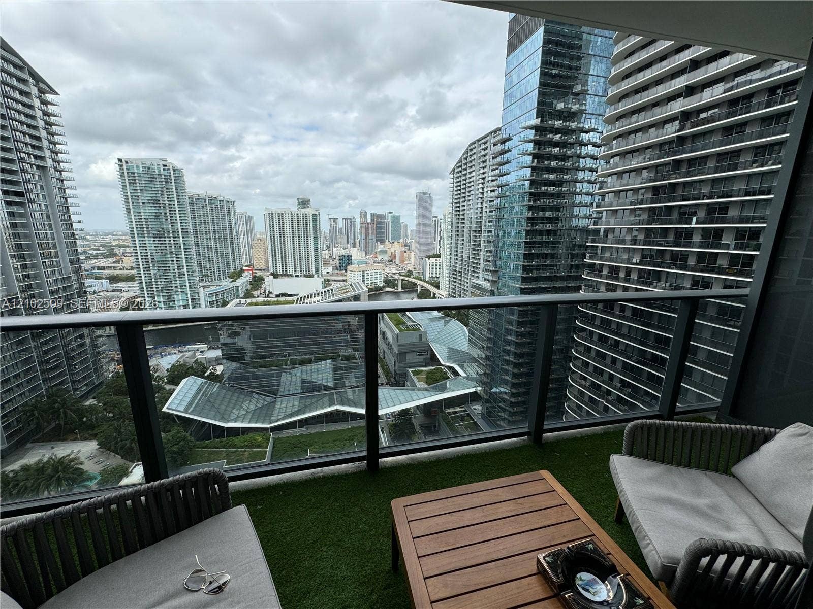 45 SW 9th Street, #3010, Miami, Miami, FL 33130 Photo 4