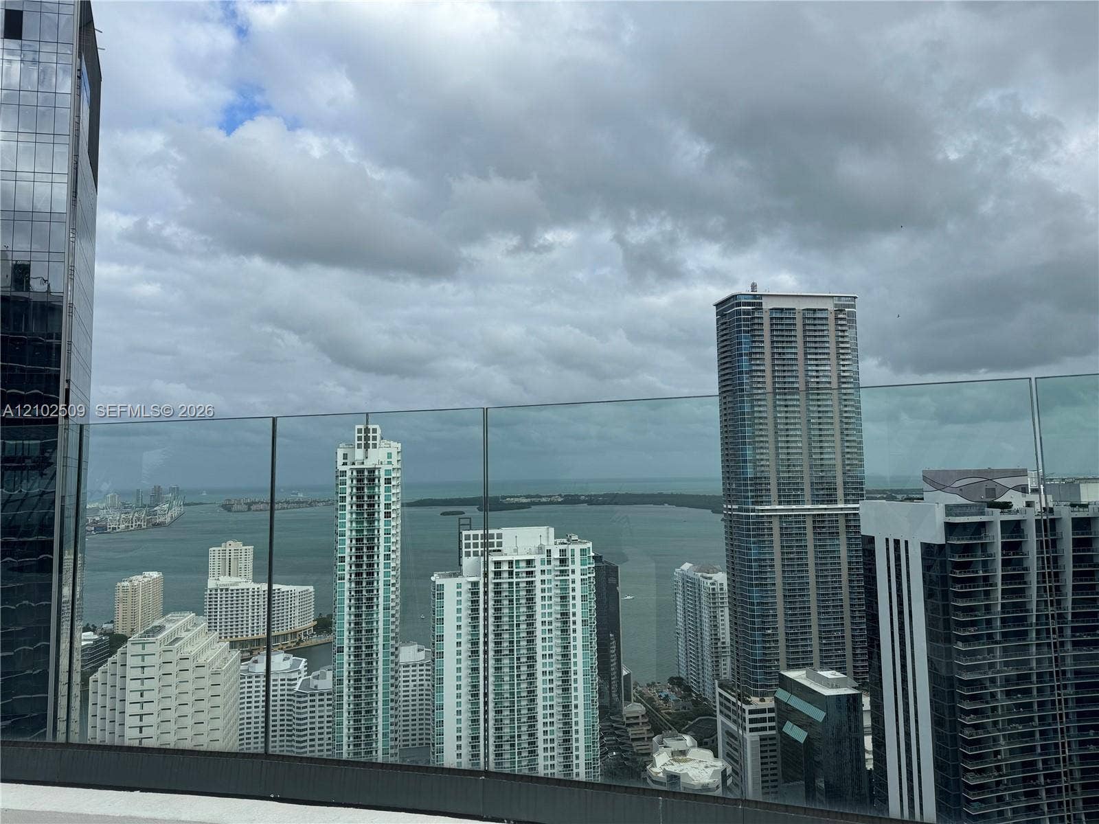 45 SW 9th Street, #3010, Miami, Miami, FL 33130 Photo 37