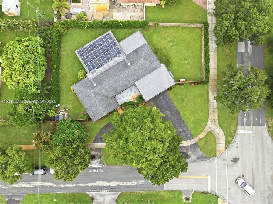 Property photo for 341 SW 54th Avenue, Plantation, FL
