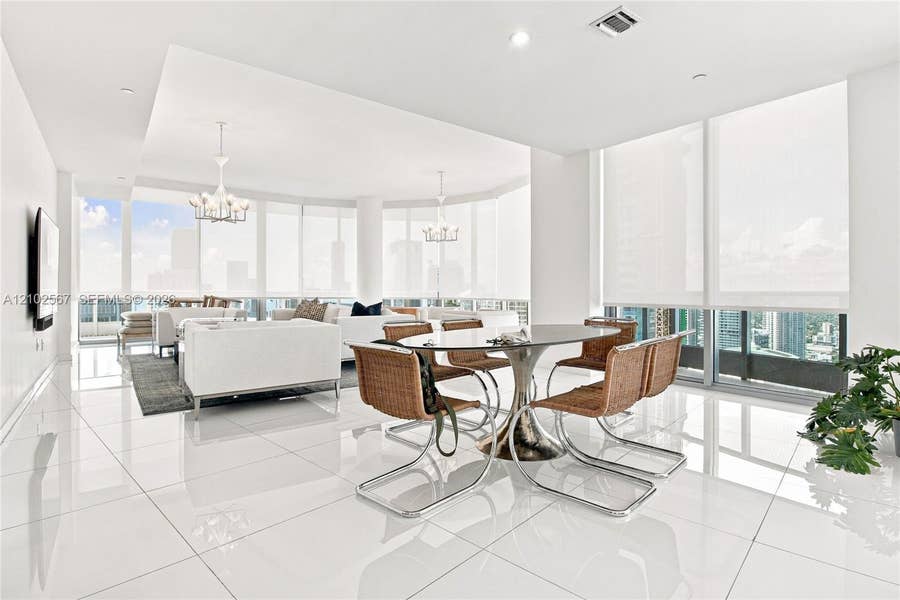 Property photo for 200 Biscayne Boulevard Way, #5302, Miami, FL