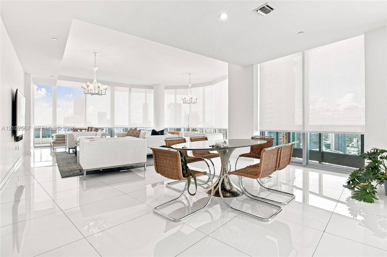 200 Biscayne Boulevard Way, #5302, Miami, FL 33131 Photo 1