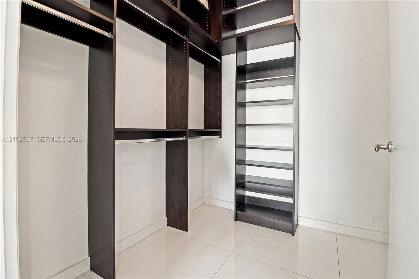 200 Biscayne Boulevard Way, #5302, Miami, FL 33131 Photo 19