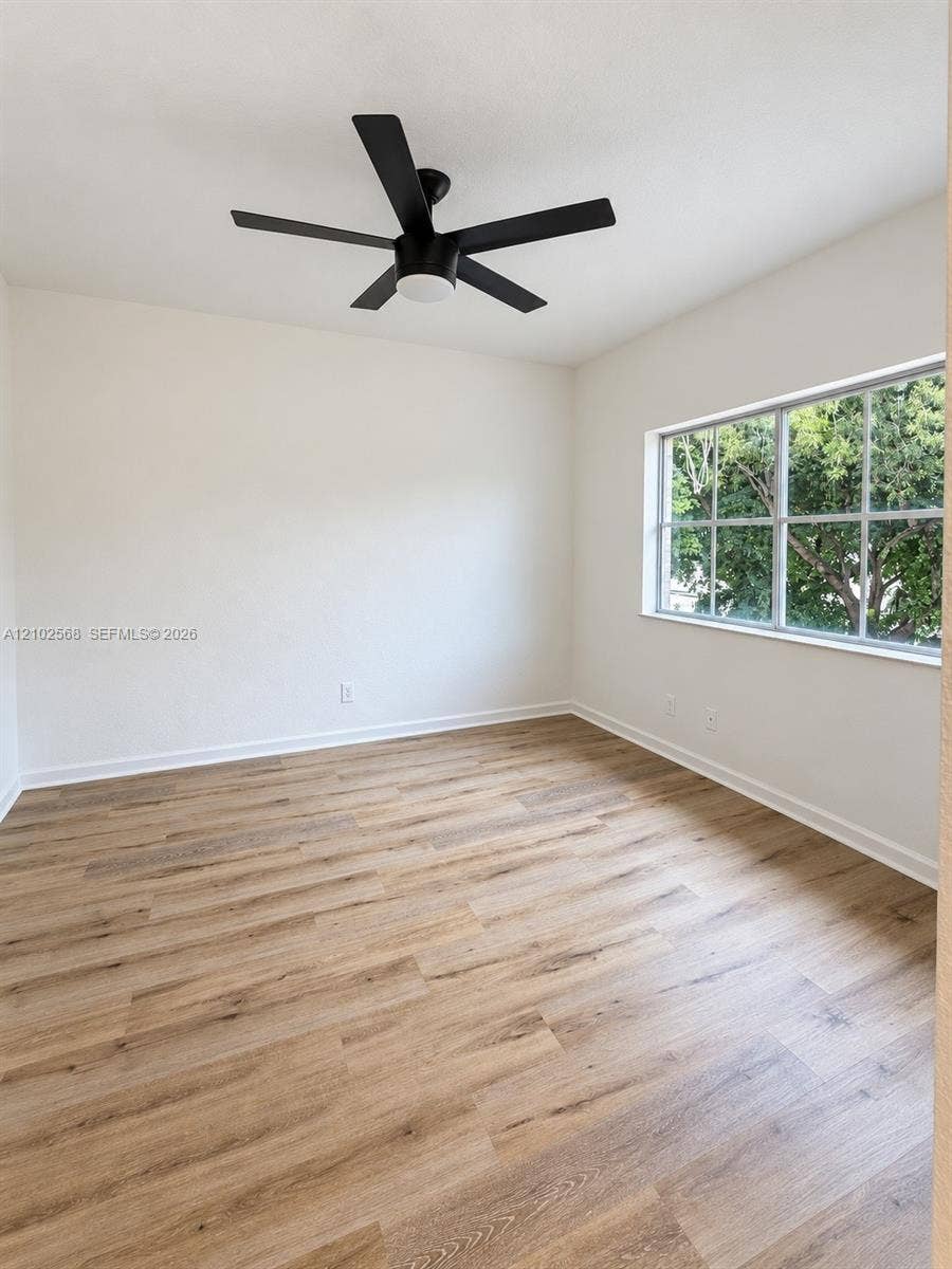 305 S Santa Catalina Circle, North Lauderdale, North Lauderdale, FL 33068 Photo 11