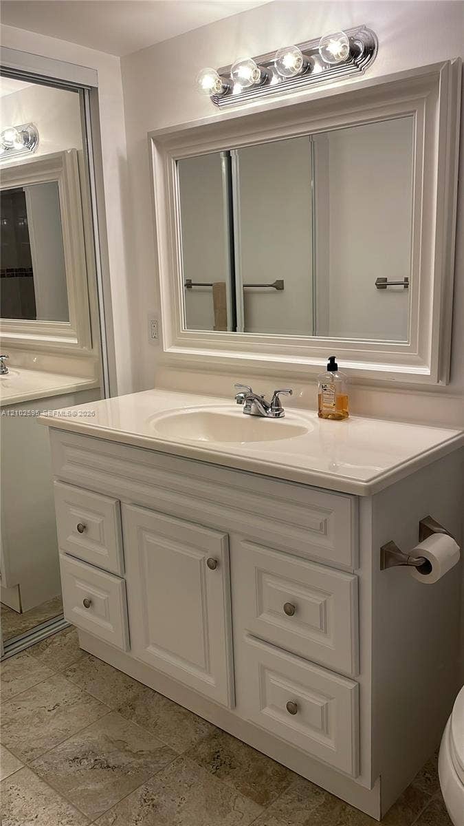 121 SE 3rd Avenue, #201, Dania, Dania Beach, FL 33004 Photo 22