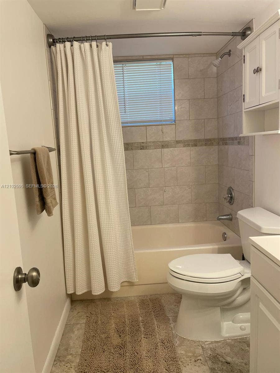 121 SE 3rd Avenue, #201, Dania, Dania Beach, FL 33004 Photo 27