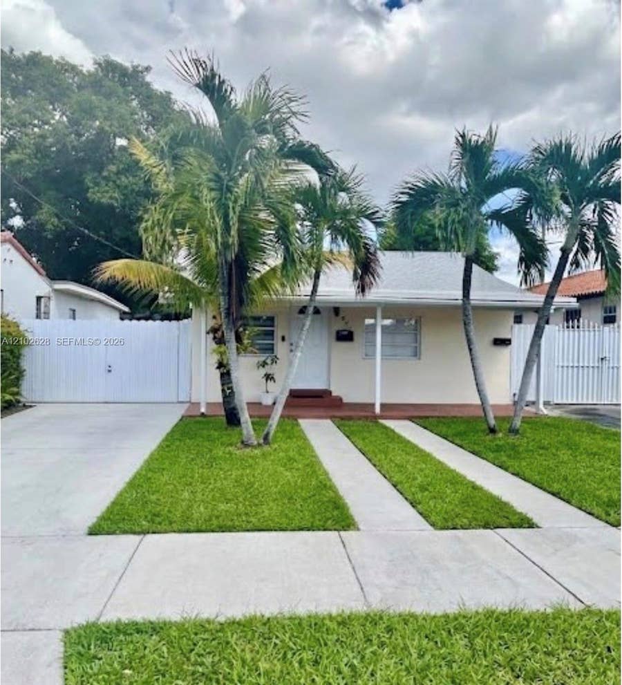 Property photo for 521 NW 44th Avenue, Miami, FL