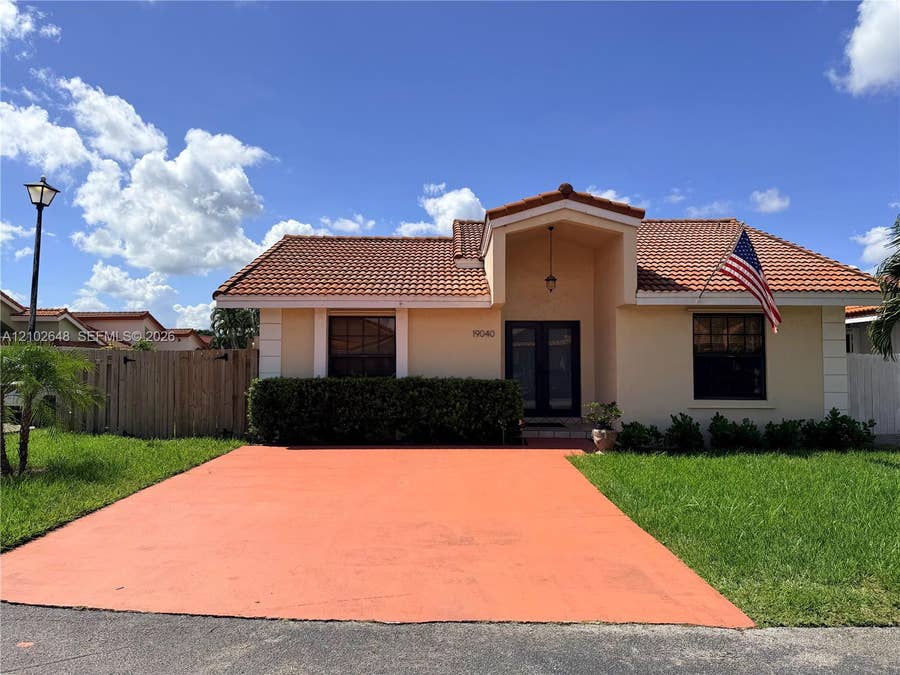 Property photo for Hialeah, FL