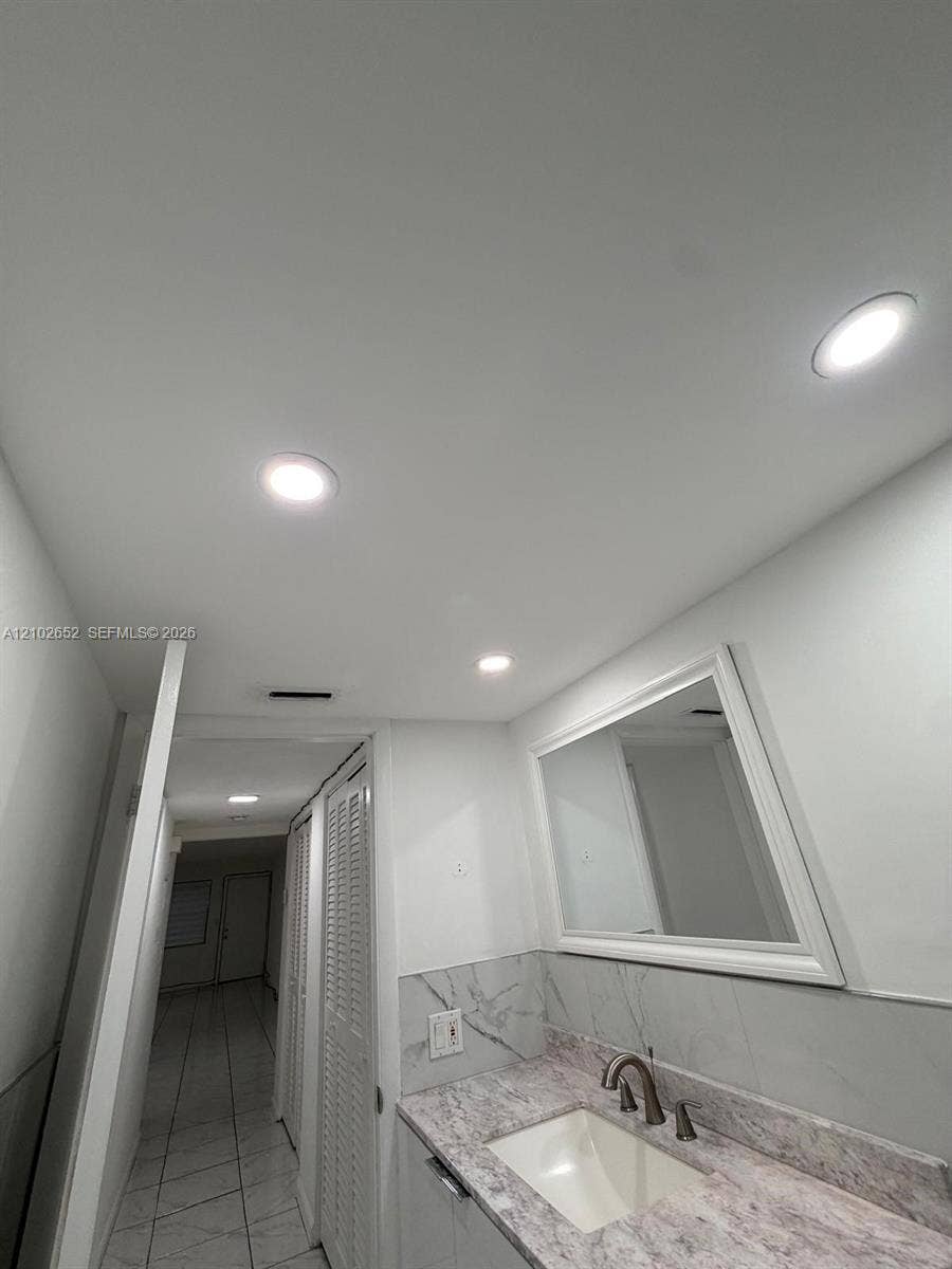 1855 NE 121st Street, #18, North Miami, North Miami, FL 33181 Photo 27
