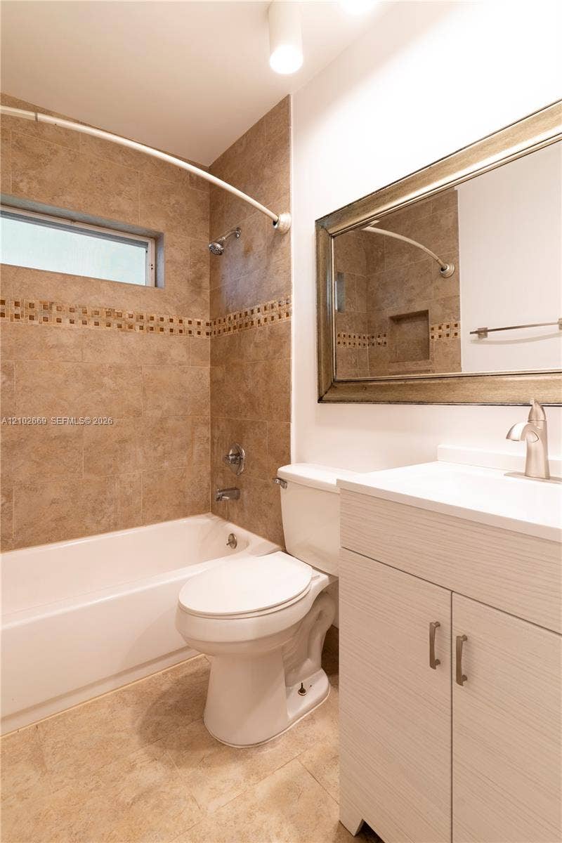 1341 Seagrape Circle, #1341, Weston, Weston, FL 33326 Photo 6
