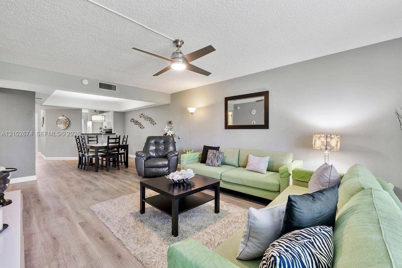 23249 N Barwood Lane N, #102, Boca Raton, FL 33428 Photo 9