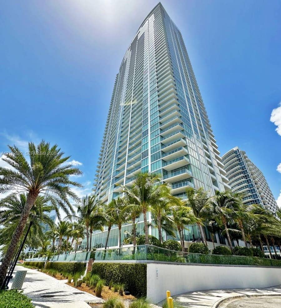 Property photo for 2900 NE 7th Avenue, #902, Miami, FL