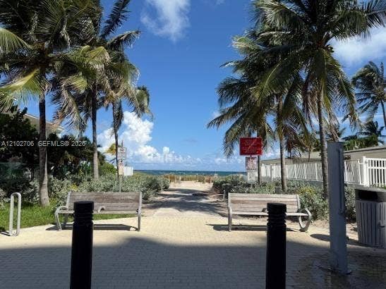 813 S Ocean Boulevard, Pompano Beach, FL 33062 Beach access across the street