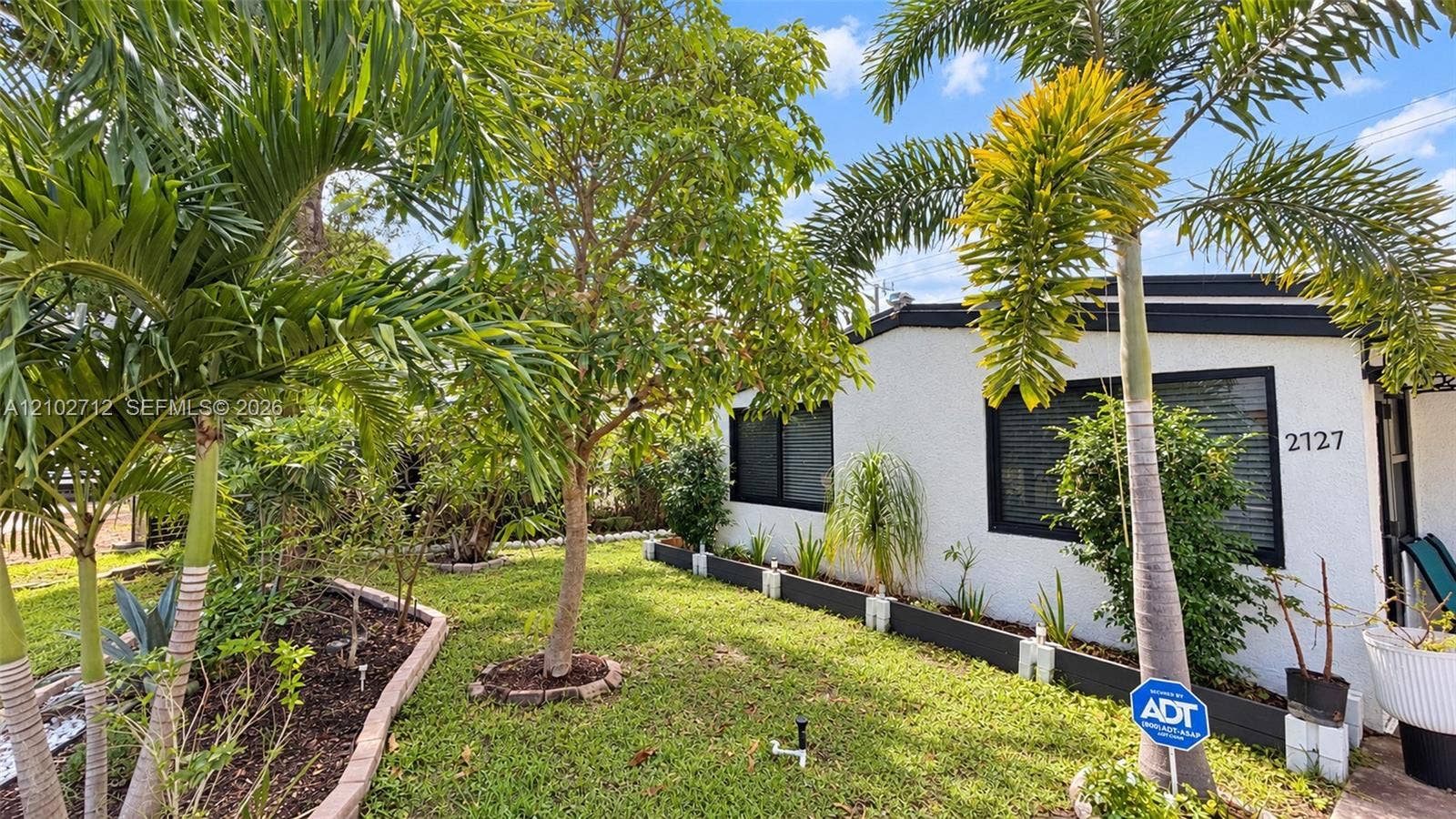 2727 NE 6th Lane, Wilton Manors, FL 33334 Photo 6