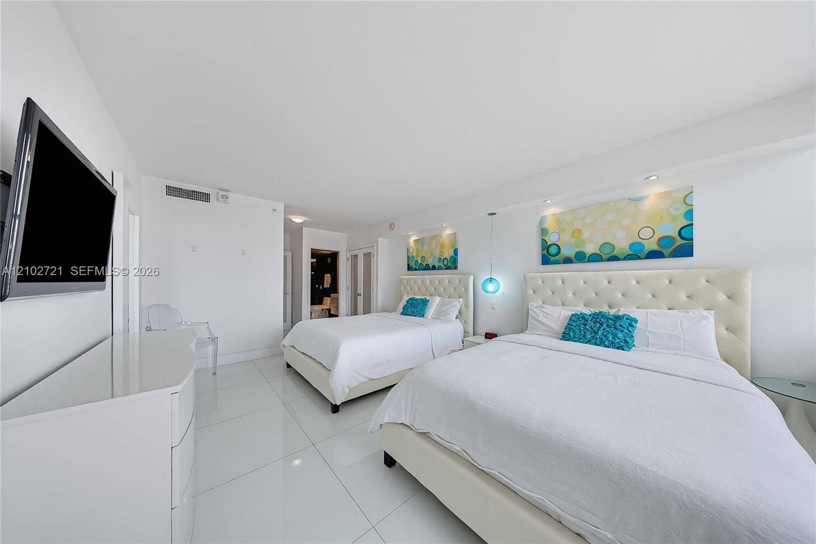 100 Lincoln Road, #1008, Miami Beach, FL 33139 Photo 8