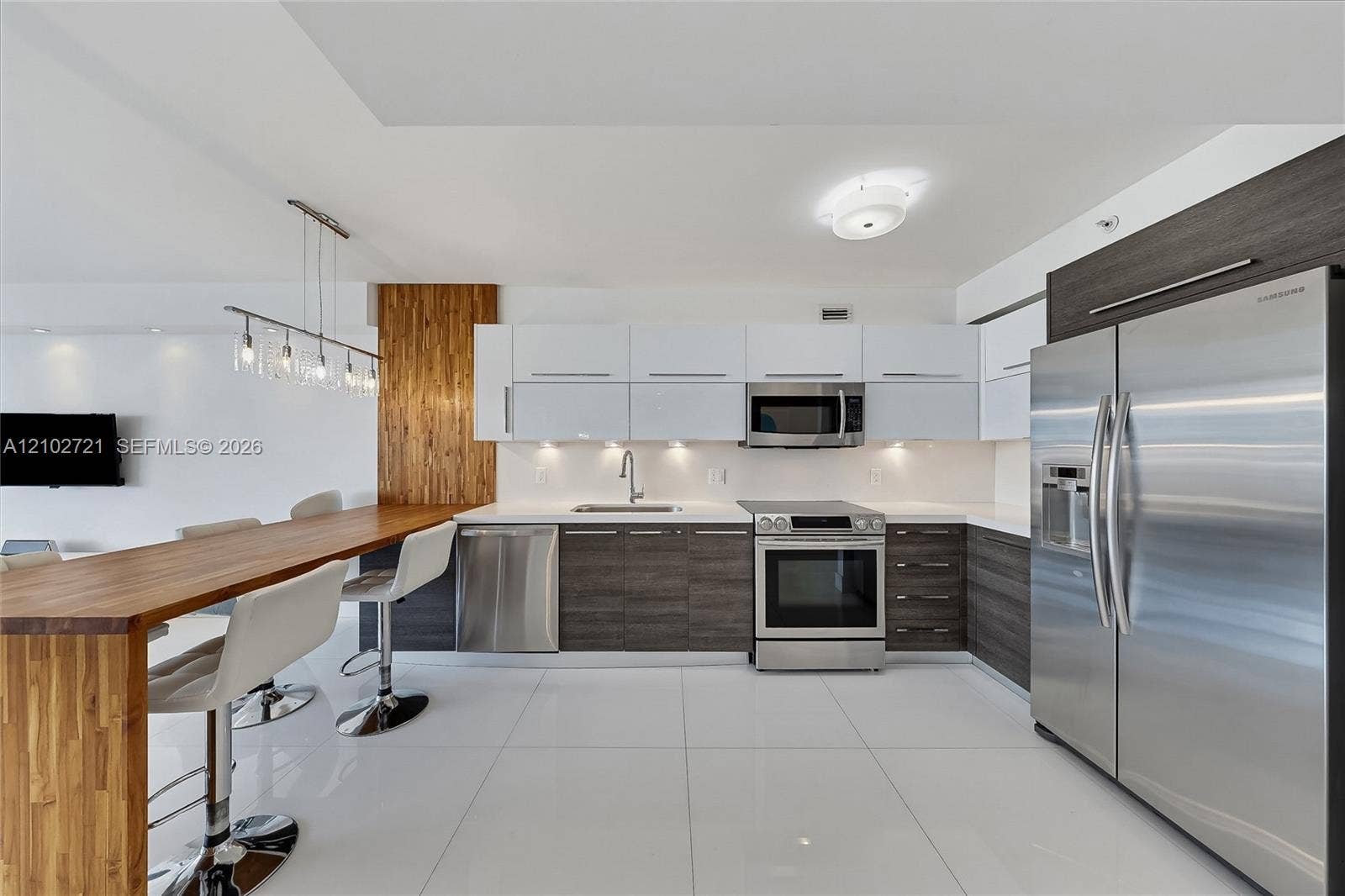 100 Lincoln Road, #1008, Miami Beach, FL 33139 Photo 4
