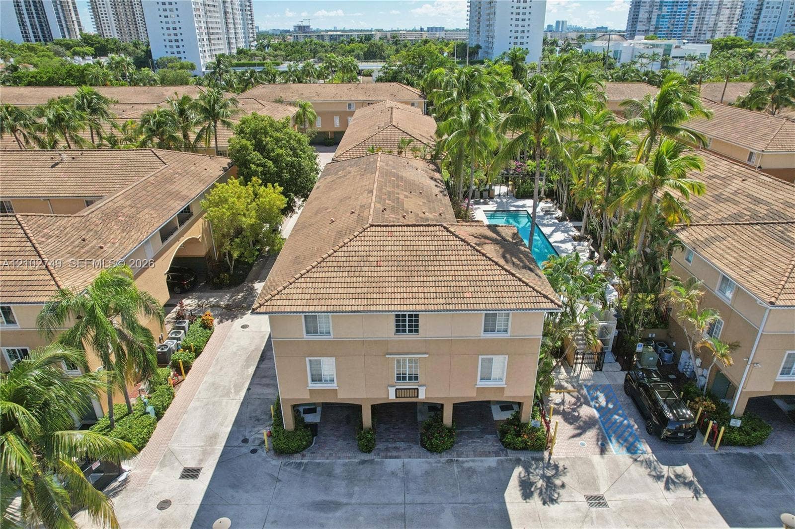 2931 NE 185th Street, #1106, Aventura, FL 33180 Photo 2