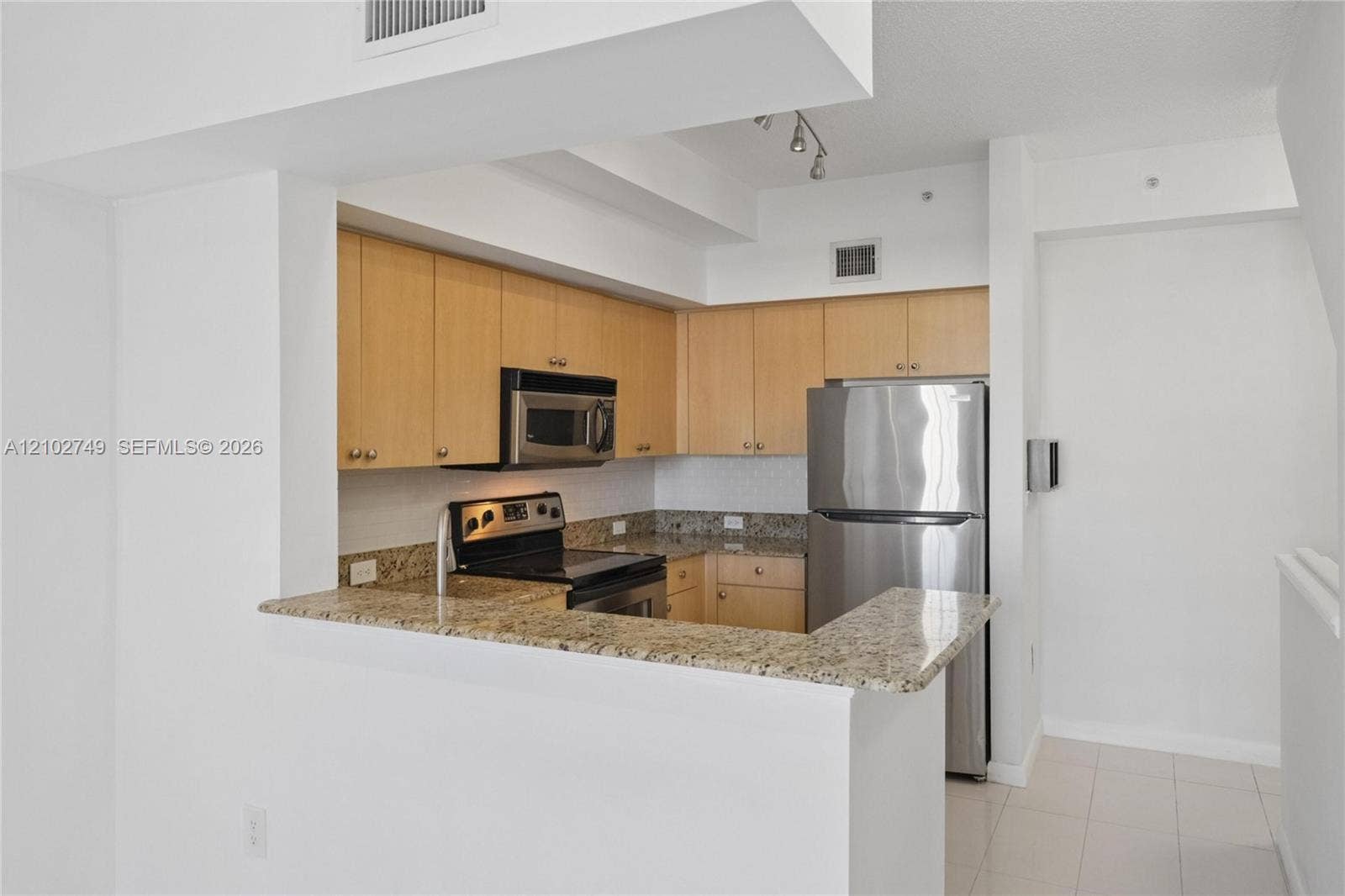 2931 NE 185th Street, #1106, Aventura, FL 33180 Photo 10