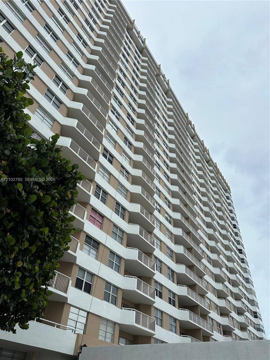 1950 S Ocean Drive, #5F, Hallandale Beach, FL 33009 Photo 6