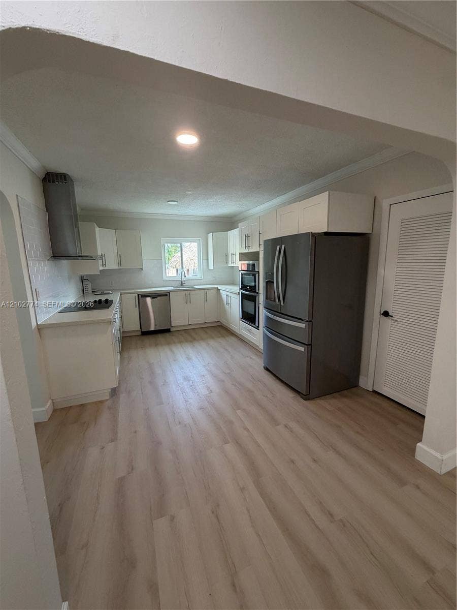 4335 SW 10th Street, Miami, FL 33134 Photo 5