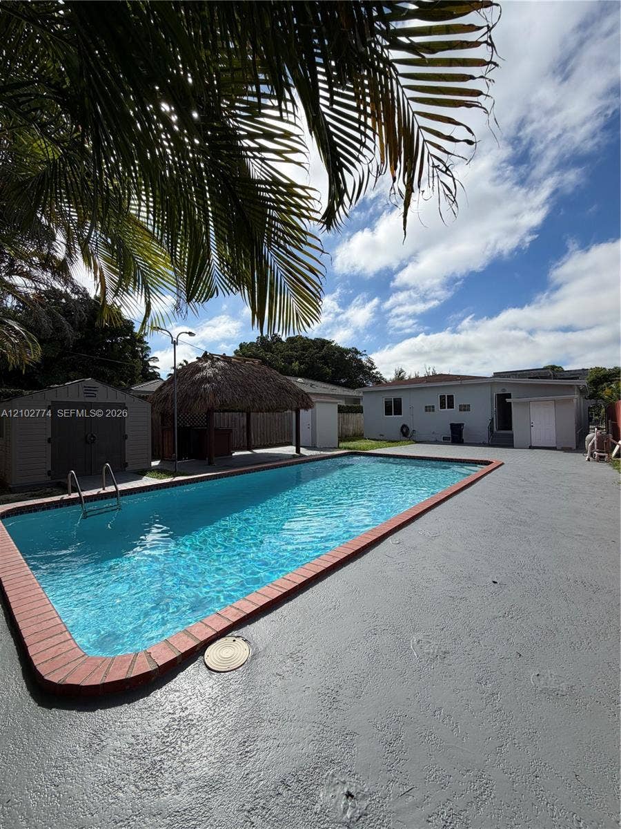 4335 SW 10th Street, Miami, FL 33134 Photo 17