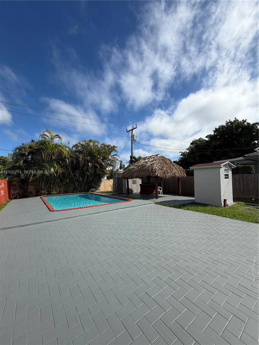 4335 SW 10th Street, Miami, FL 33134 Photo 15
