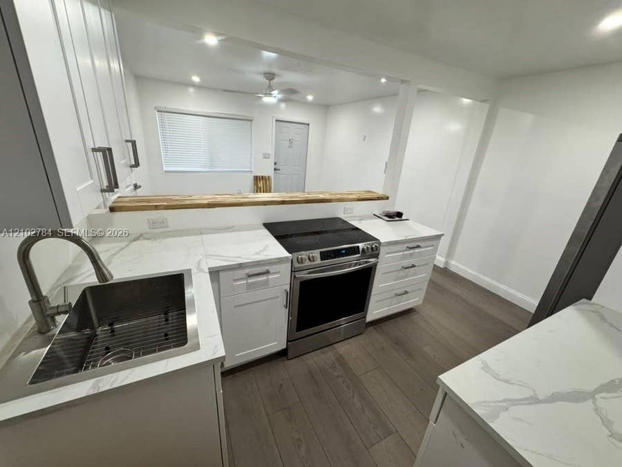 Property photo for 565 NE 32nd Street, Oakland Park, FL