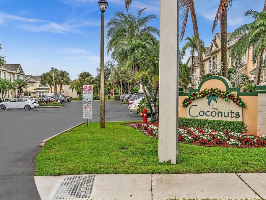 Property photo for 60 Key West Court, #60, Weston, FL