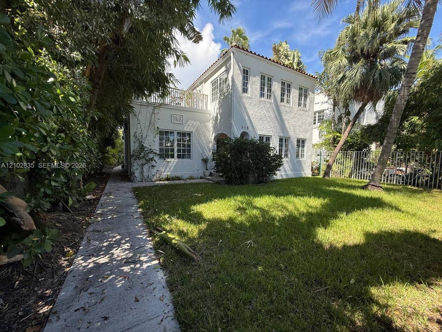 Property photo for 912 Euclid Avenue, Miami Beach, FL