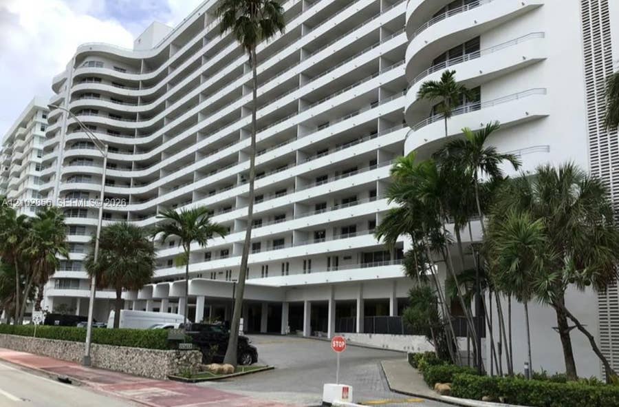 Property photo for 5555 Collins Avenue, #15P, Miami Beach, FL
