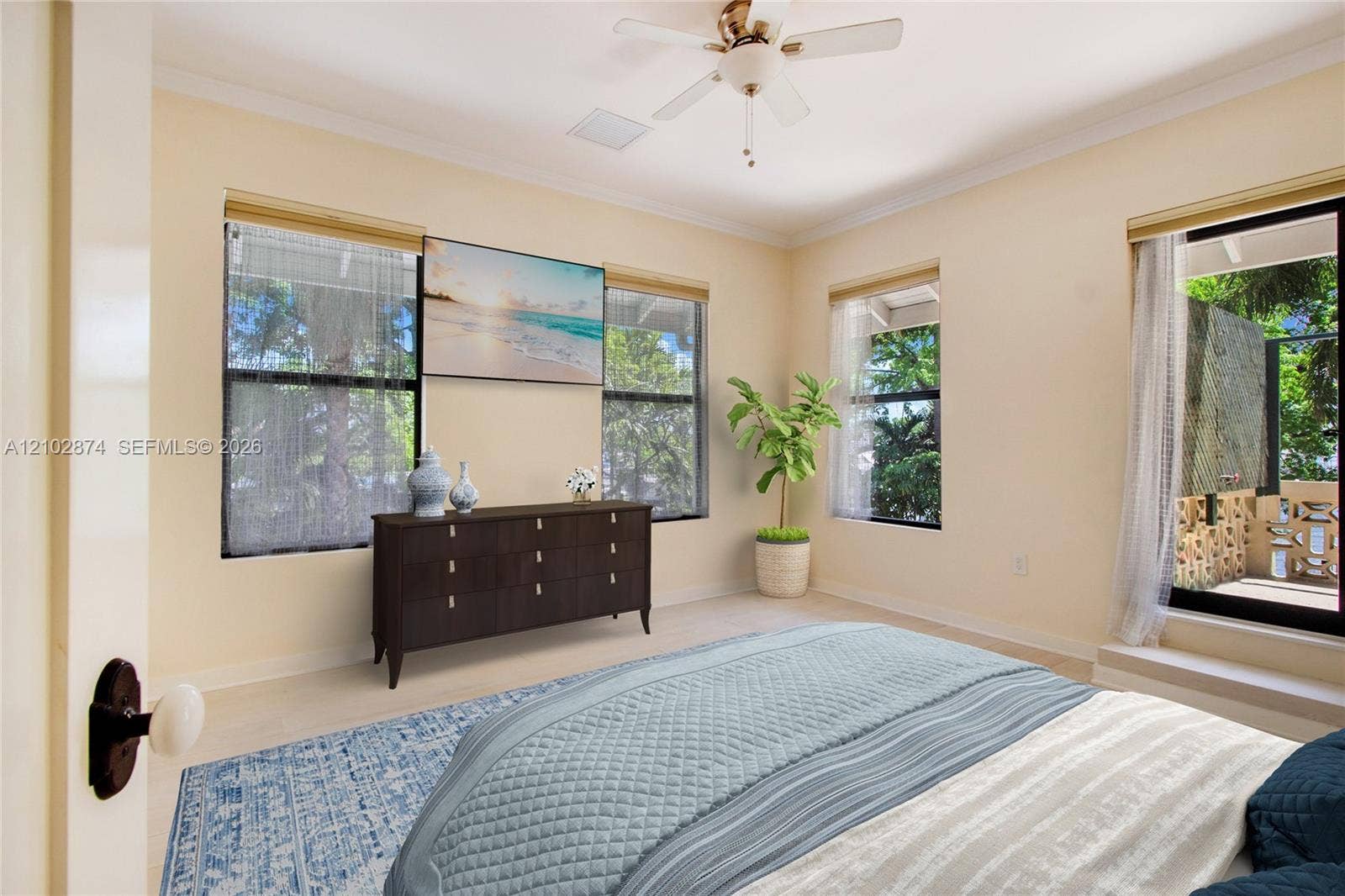 668 N River Drive, Miami, FL 33136 Photo 17