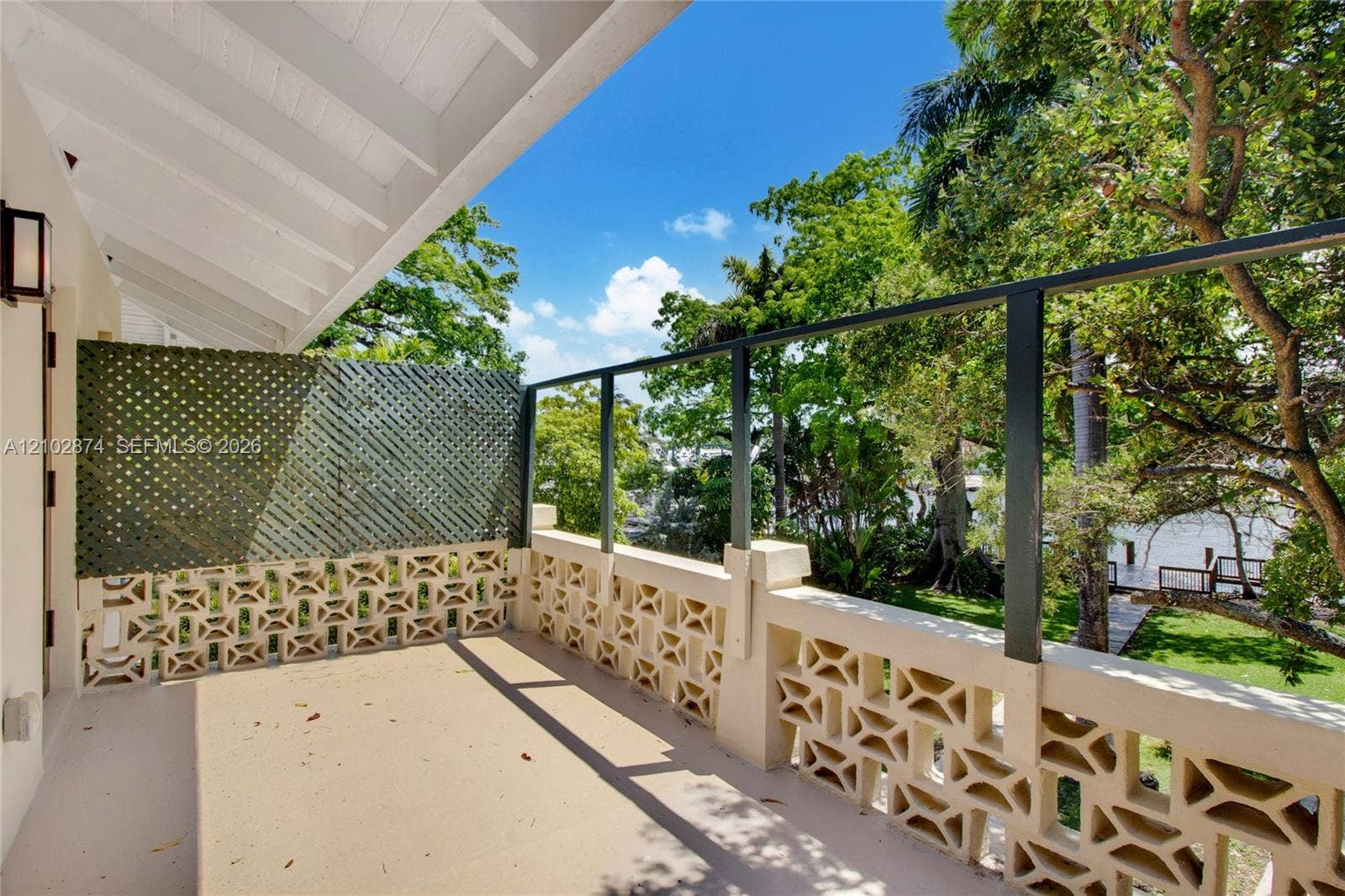 668 N River Drive, Miami, FL 33136 Photo 18
