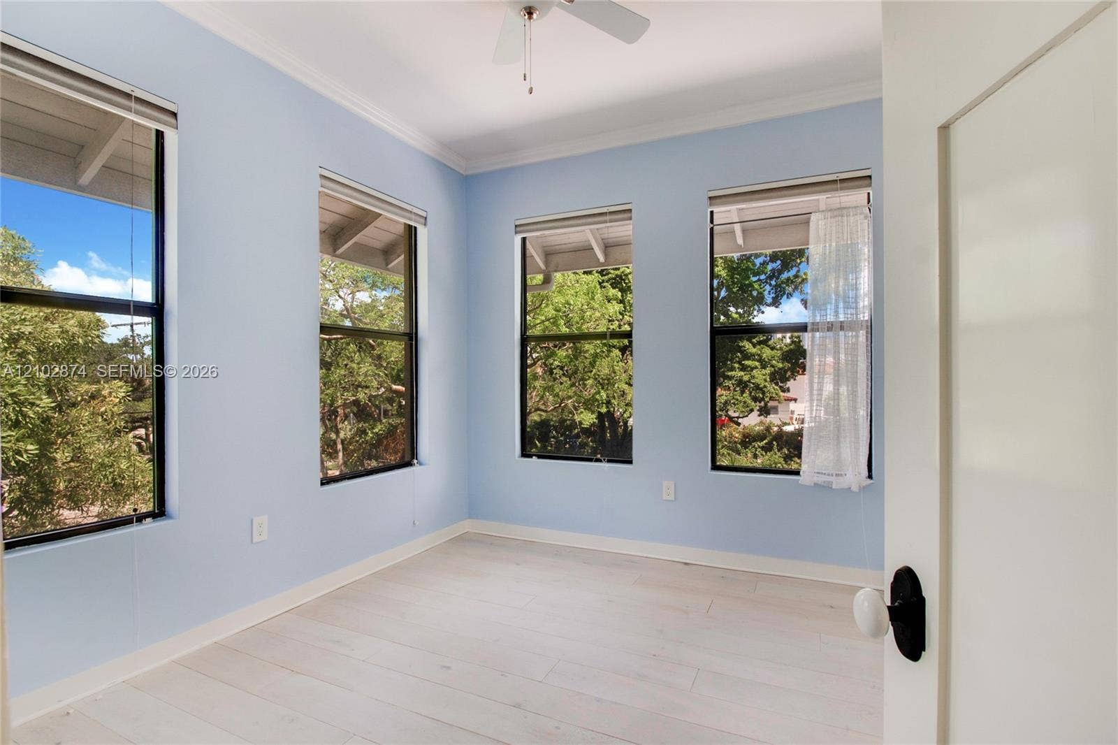 668 N River Drive, Miami, FL 33136 Photo 23