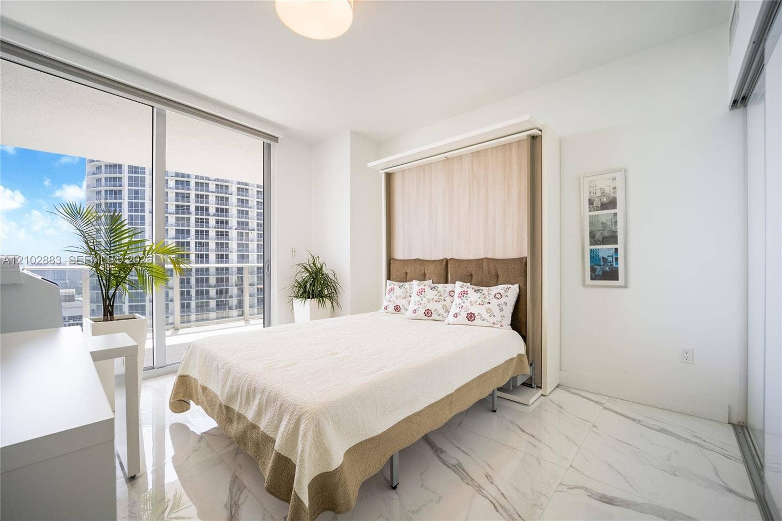 488 NE 18th Street, #4310, Miami, FL 33132 Photo 12