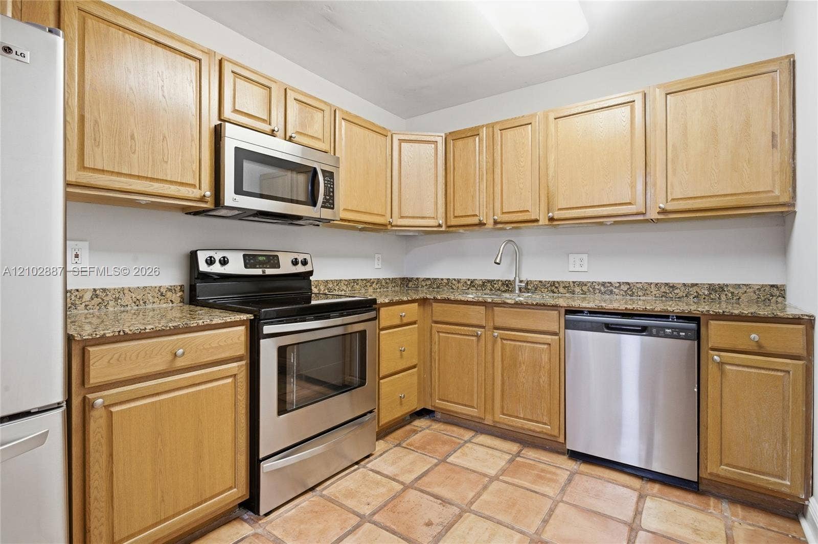 2500 Parkview Drive, #415, Hallandale Beach, Hallandale Beach, FL 33009 Photo 10