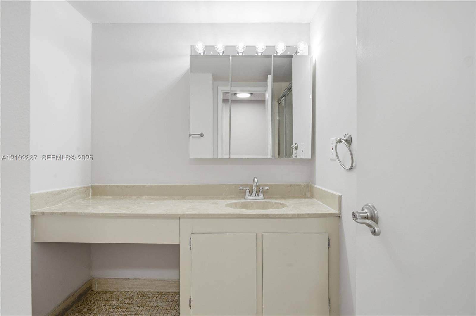 2500 Parkview Drive, #415, Hallandale Beach, Hallandale Beach, FL 33009 Photo 17