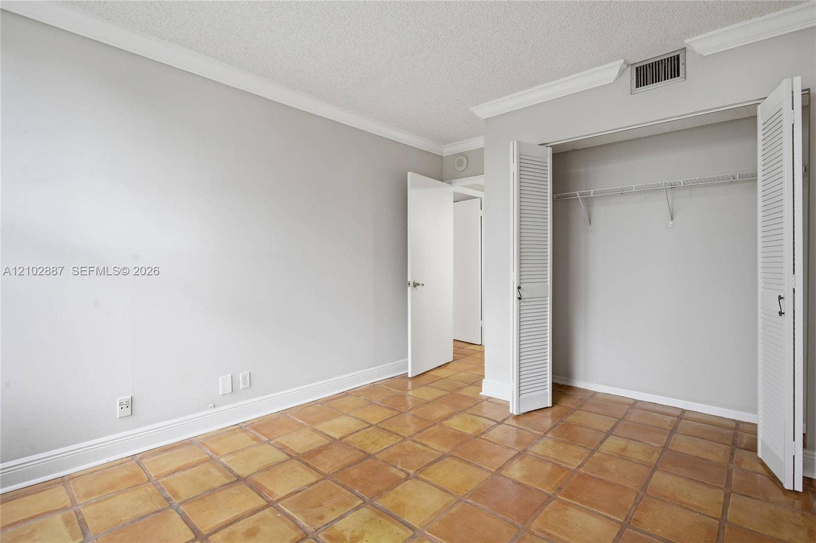 2500 Parkview Drive, #415, Hallandale Beach, Hallandale Beach, FL 33009 Photo 14