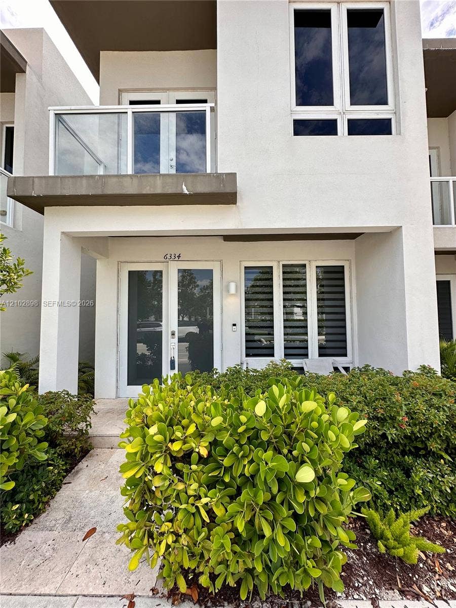6334 NW 104th Path, #6334, Doral, Doral, FL 33178 Photo 1