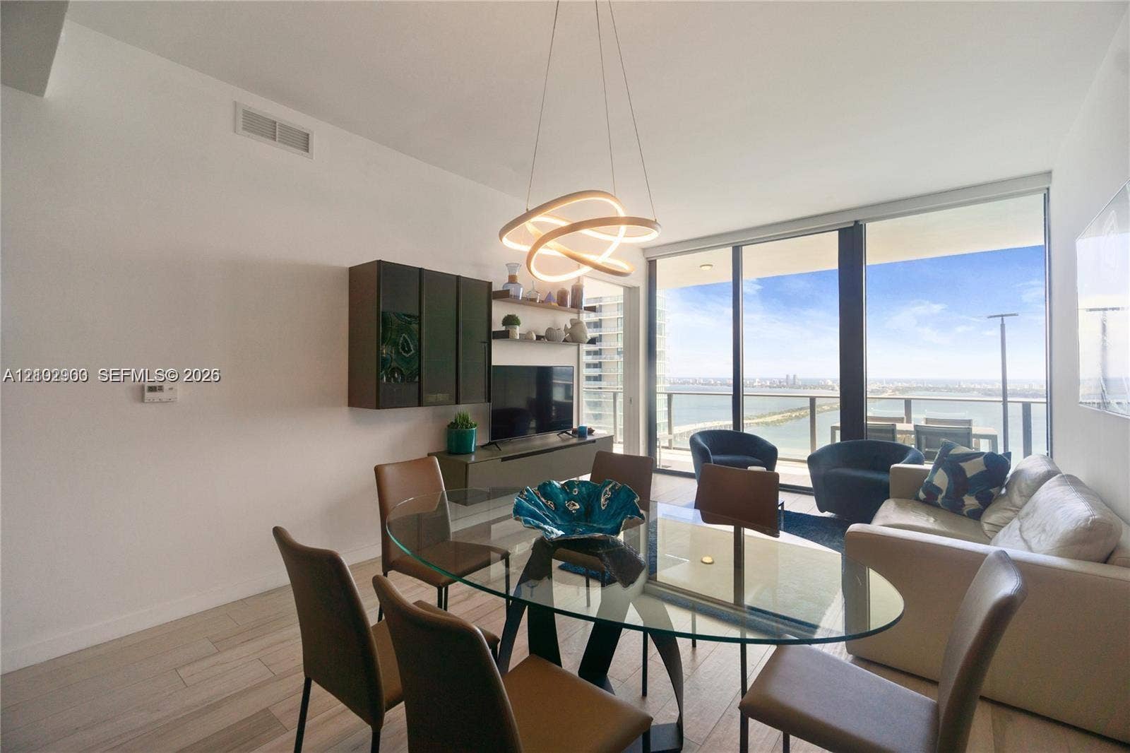 480 NE 31st Street, #4206, Miami, FL 33137 Photo 2