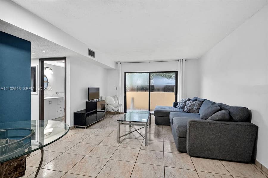 Property photo for 2924 Collins Avenue, #303, Miami Beach, FL