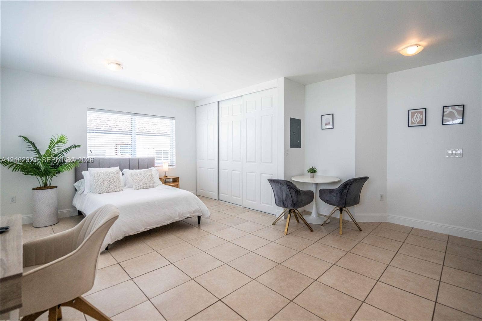 6971 Carlyle Avenue, #204, Miami Beach, Miami Beach, FL 33141 Photo 3