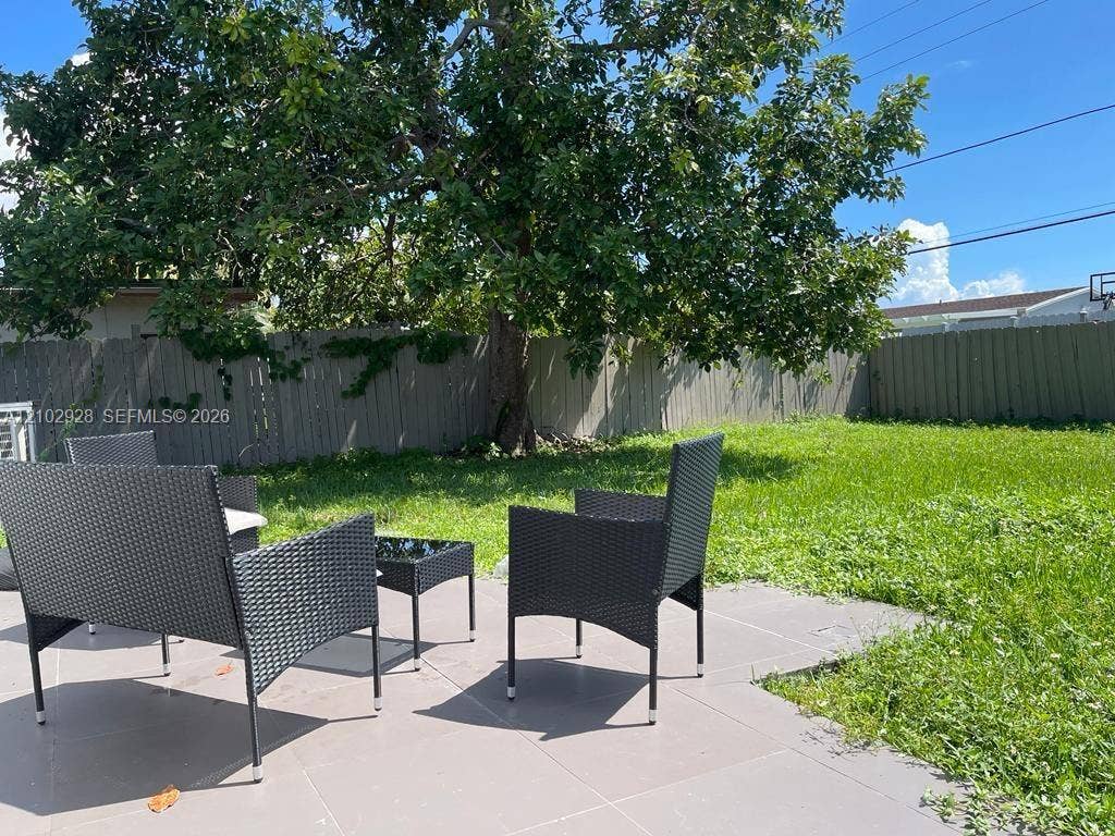 1030 NE 214th Street, Miami, FL 33179 Photo 2