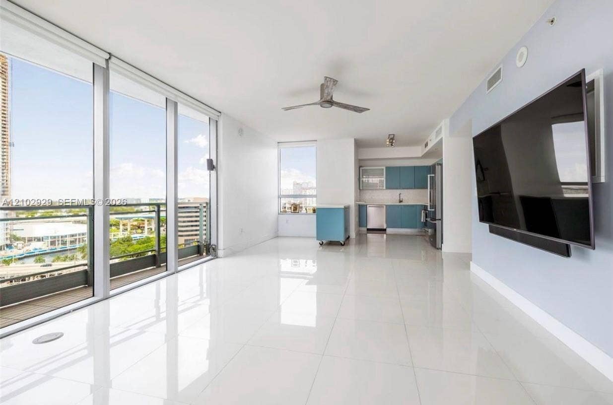90 SW 3rd Street, #1613, Miami, Miami, FL 33130 Photo 5