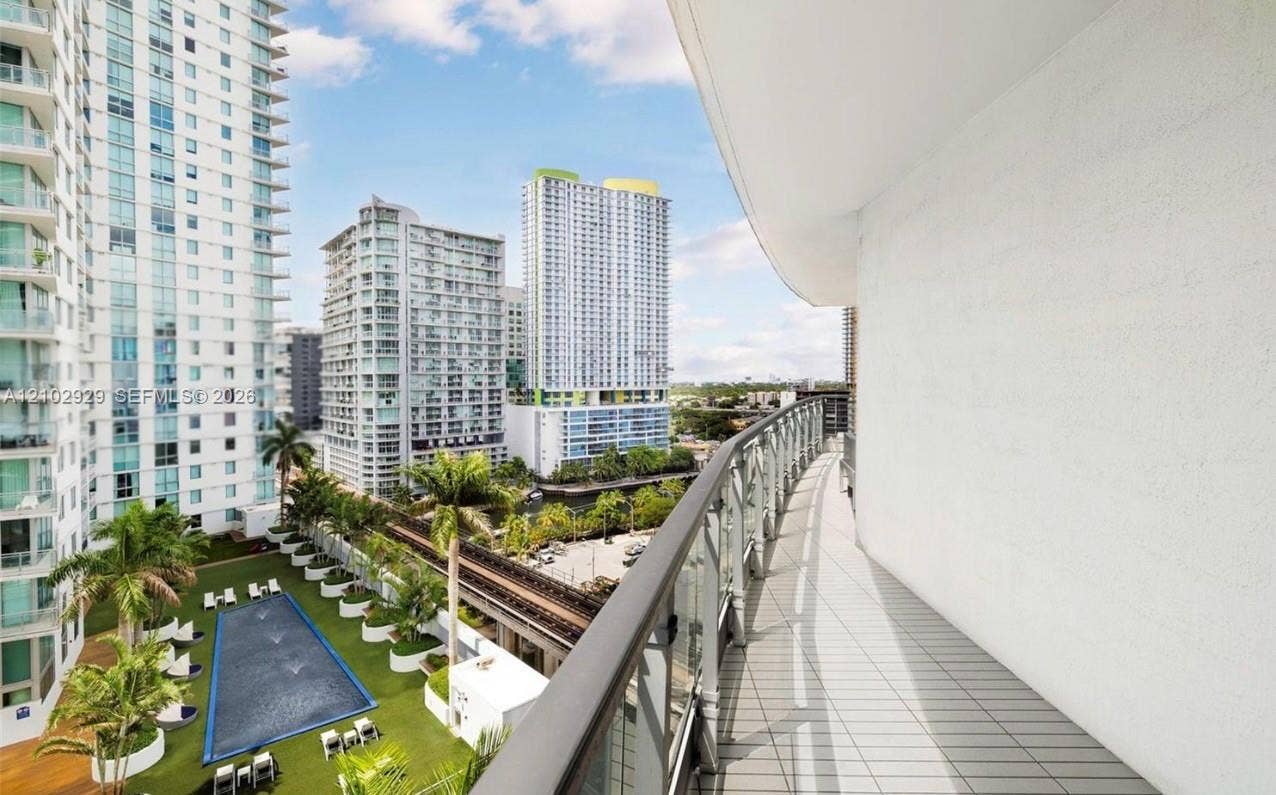 90 SW 3rd Street, #1613, Miami, Miami, FL 33130 Photo 8