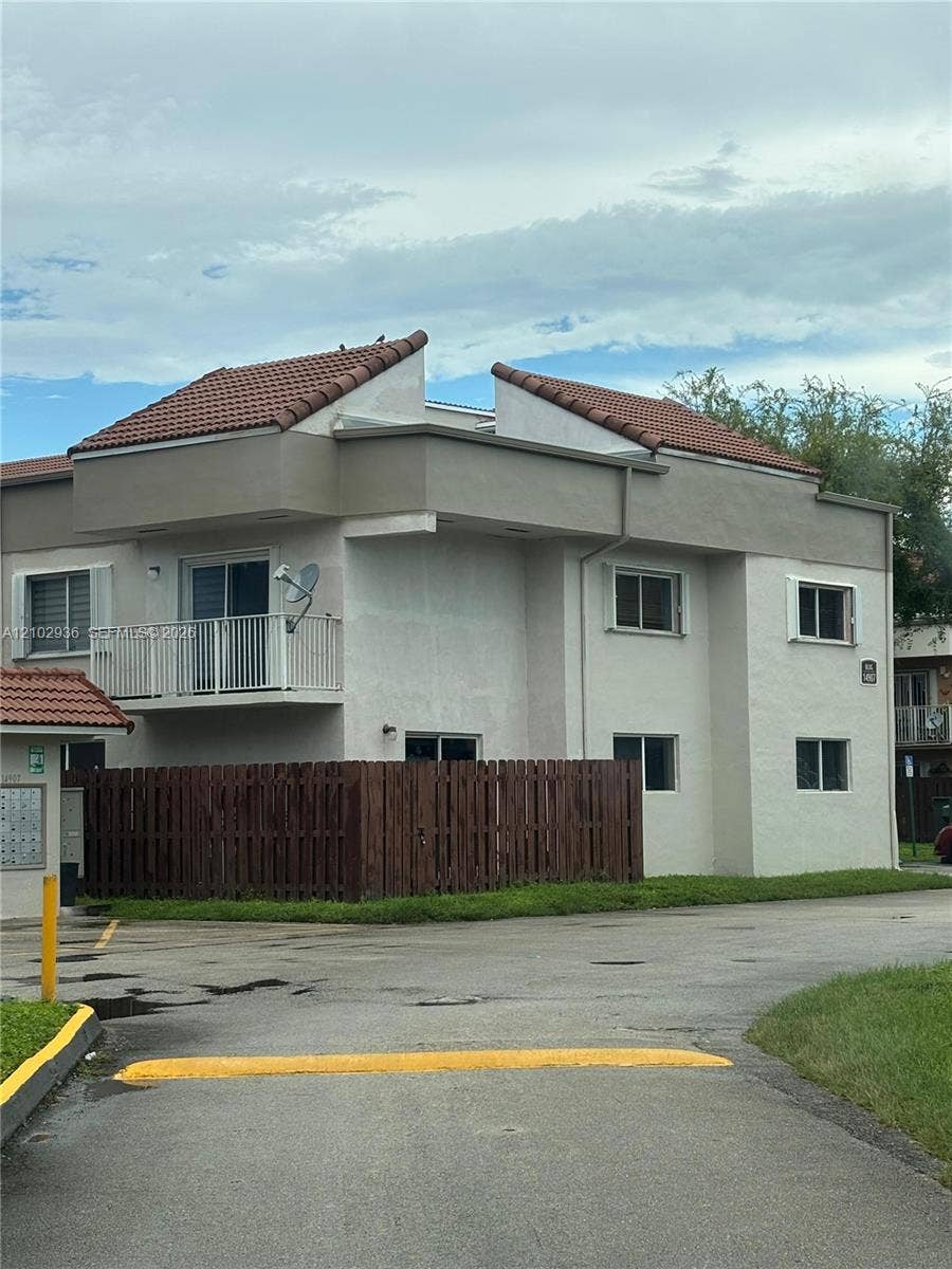 Property photo for Miami, FL