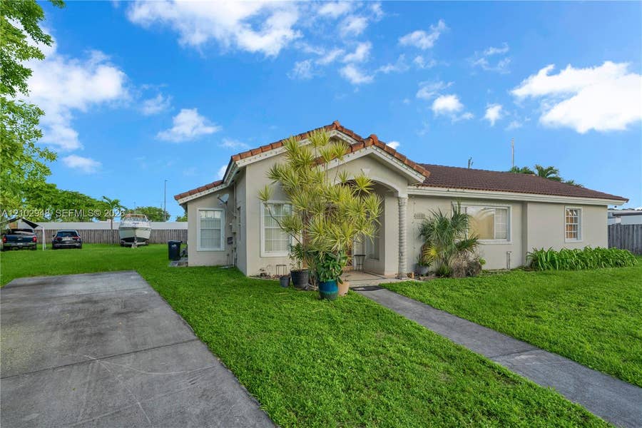 Property photo for 11525 SW 49th Terrace, Miami, FL