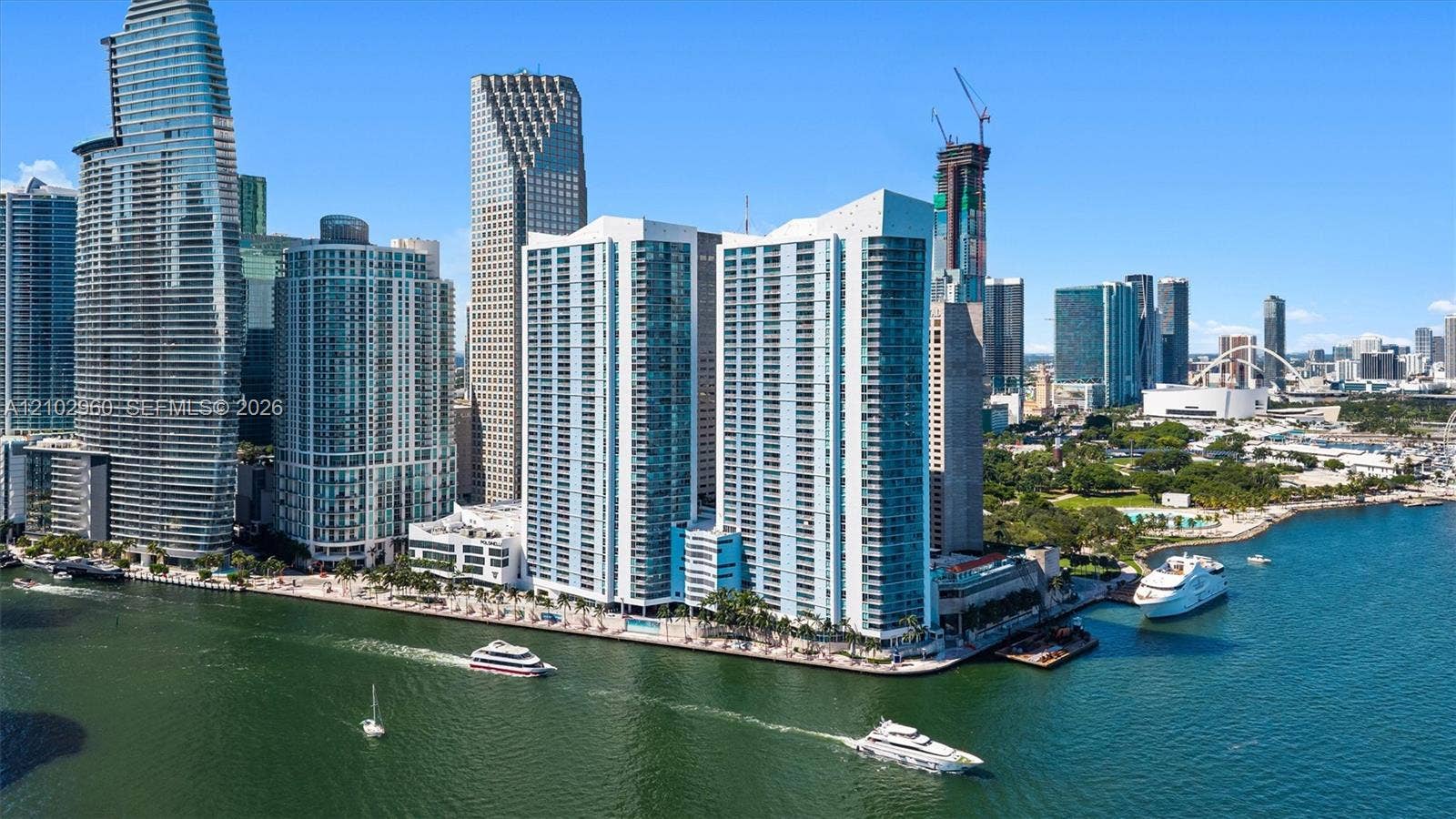 325 S Biscayne Boulevard, #3921, Miami, FL 33131 Photo 38