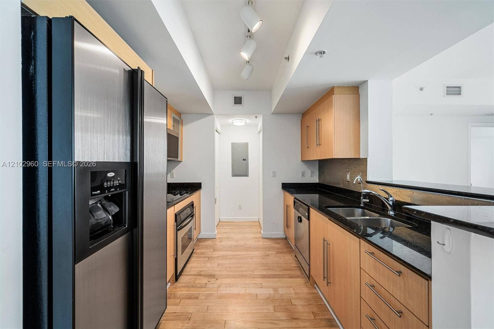 325 S Biscayne Boulevard, #3921, Miami, FL 33131 Photo 7